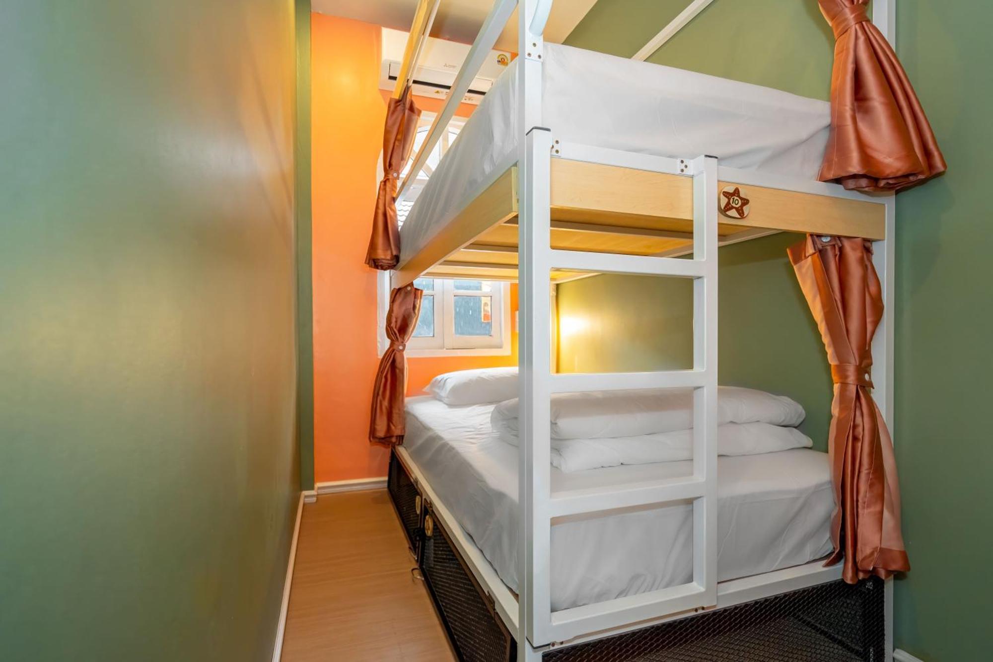Sweett Lemon Hostel Patong Экстерьер фото