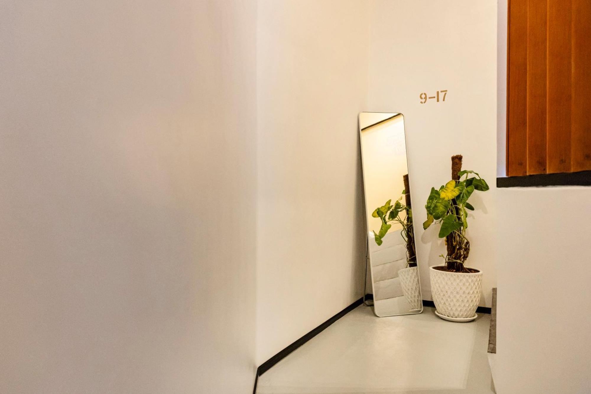 Sweett Lemon Hostel Patong Экстерьер фото