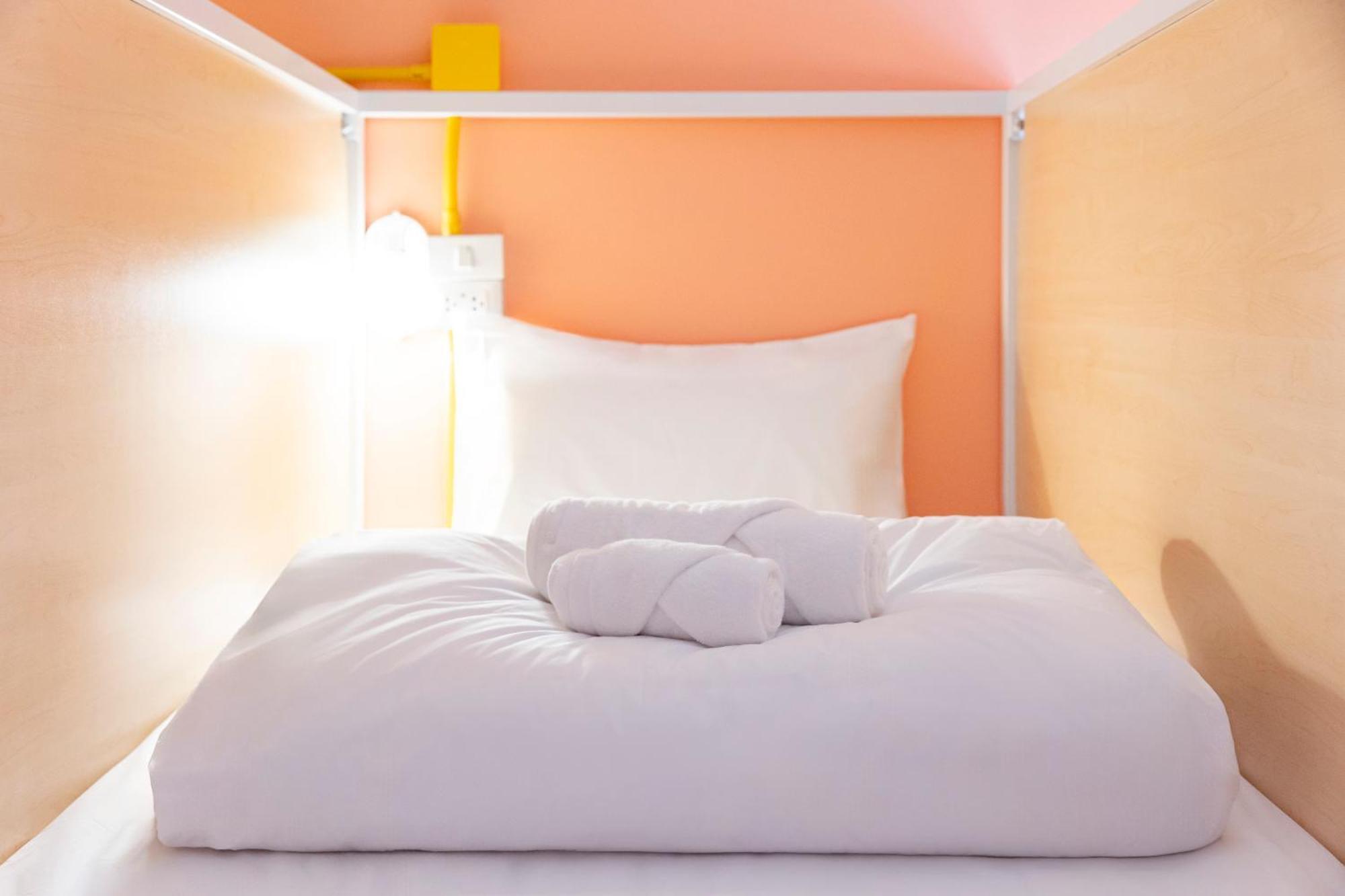 Sweett Lemon Hostel Patong Экстерьер фото